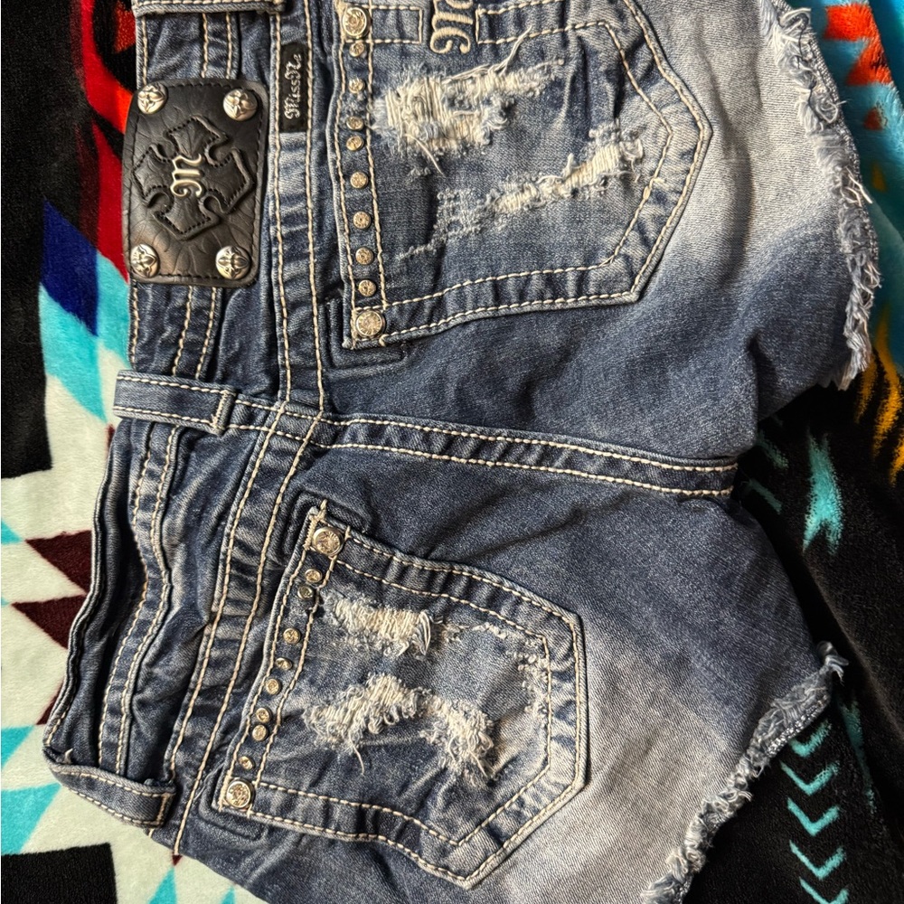 Miss Me Blue and White Jean Shorts - Picture 2 of 3